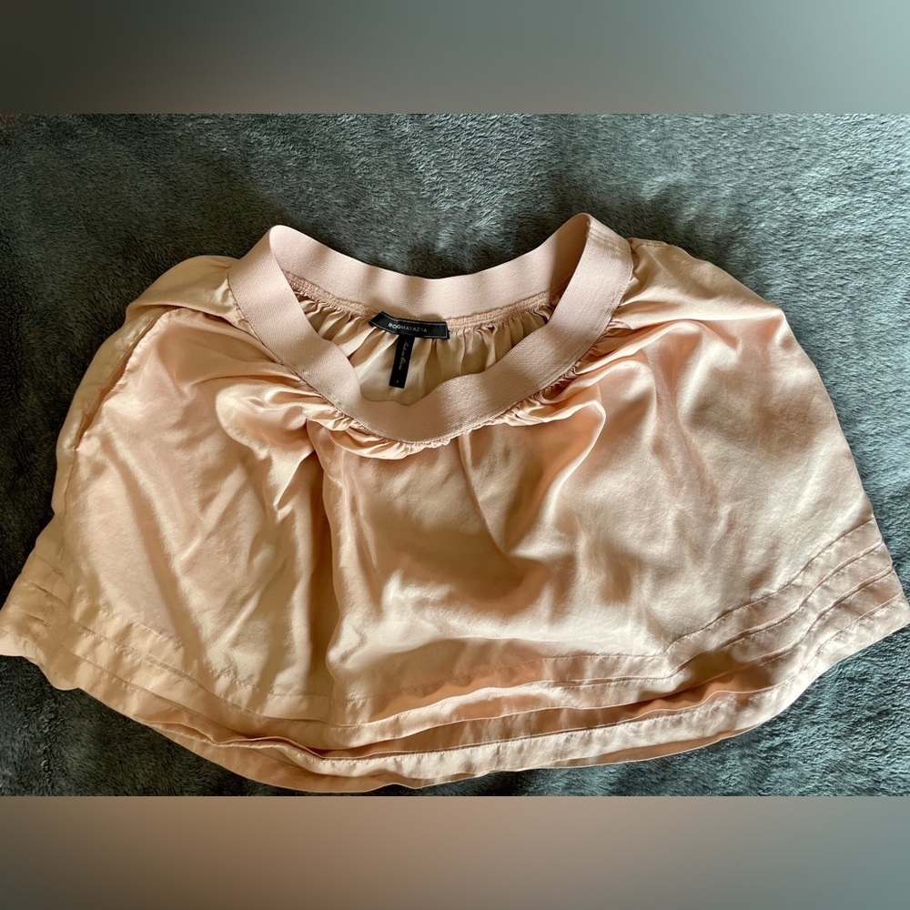 BCBGMAXAZRIA short satin skirt size S women with side pockets almost see through
